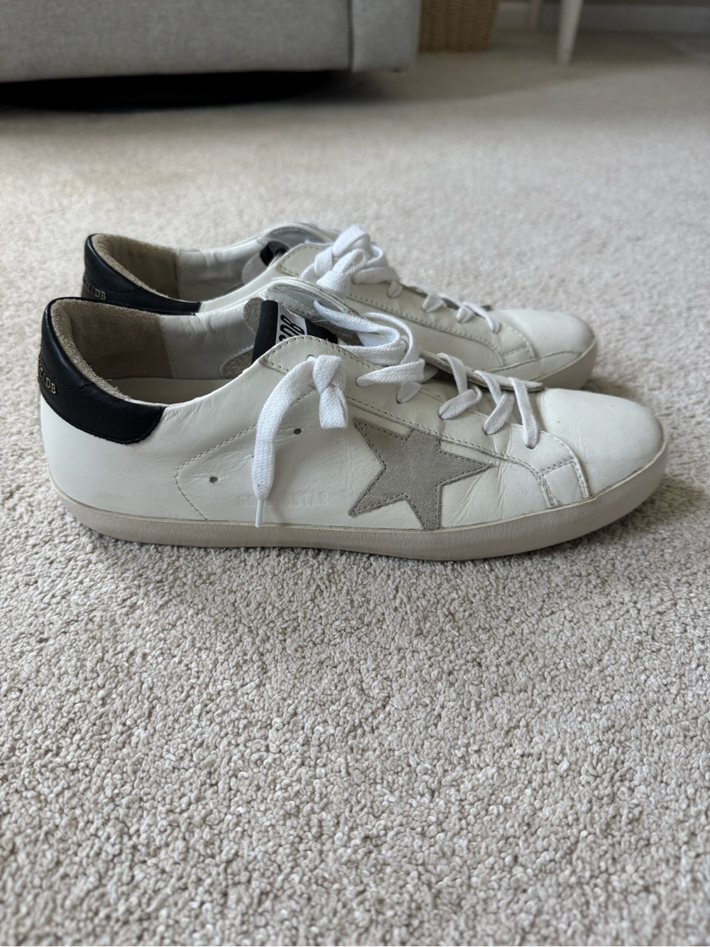 Golden Goose White Leather Sneakers with Gray Star and Black Heel - Picture 3 of 6